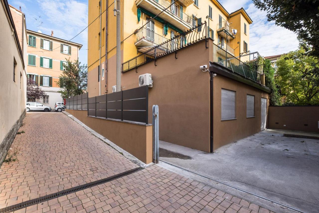 Residence Sant'Orsola - Pizzardi Suites Apartments Bologna Exterior foto